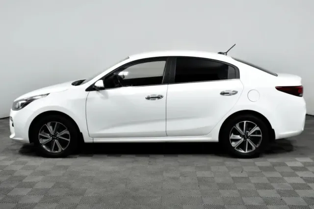 Kia Rio, IV — фото 8