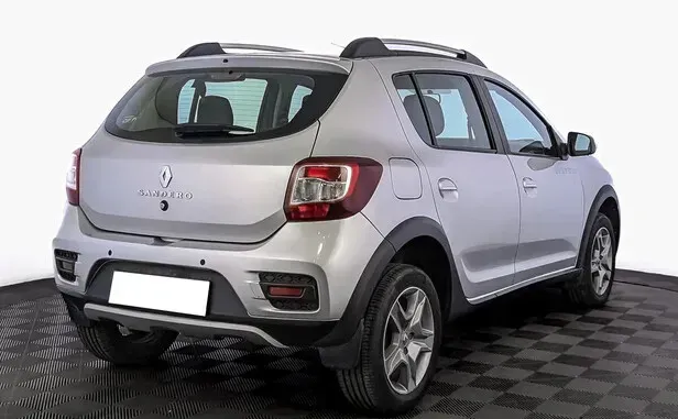 Renault Sandero, II Рестайлинг — фото 2