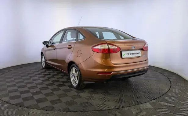 Ford Fiesta, Mk6 Рестайлинг — фото 4