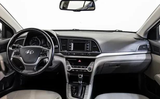 Hyundai Elantra, VI (AD) — фото 7