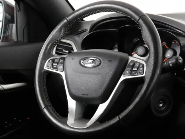 LADA Vesta, I — фото 10
