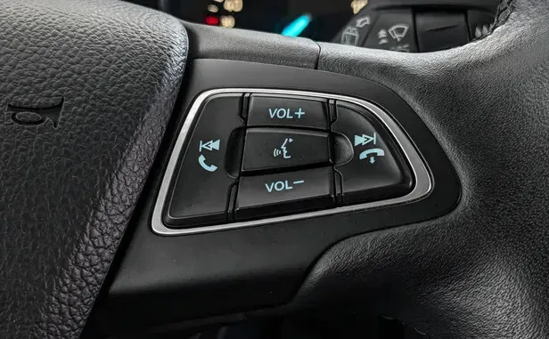 Ford Kuga, II Рестайлинг — фото 14