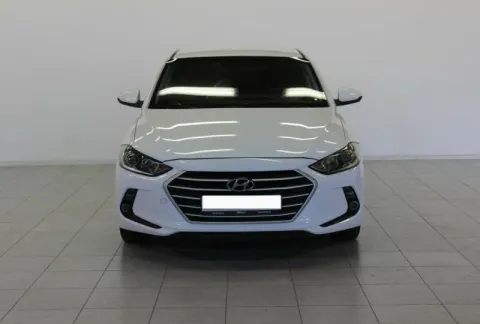 Hyundai Elantra, VI (AD) — фото 1