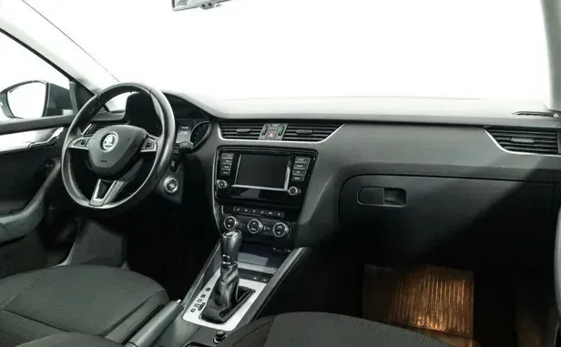 Skoda Octavia, III (A7) — фото 7
