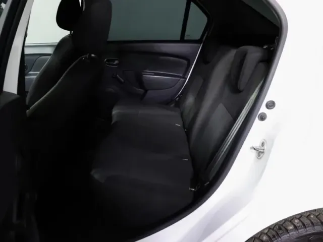 Renault Logan, II Рестайлинг — фото 10