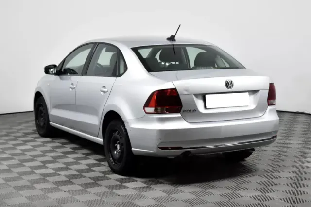 Volkswagen Polo, V Рестайлинг — фото 7