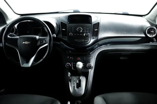 Chevrolet Orlando — фото 10