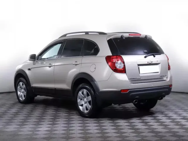 Chevrolet Captiva, I Рестайлинг — фото 7