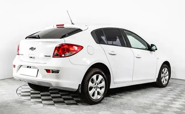 Chevrolet Cruze, I Рестайлинг — фото 2