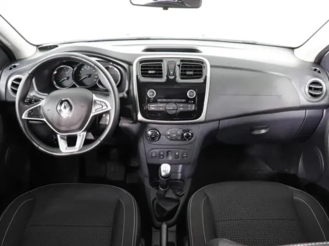 Renault Logan, II Рестайлинг — фото 11