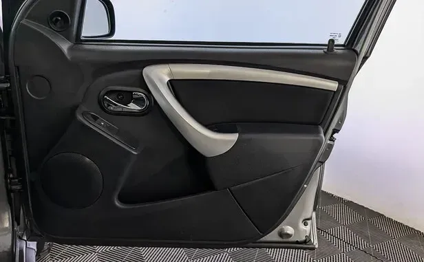 Nissan Terrano, III (D10) — фото 11