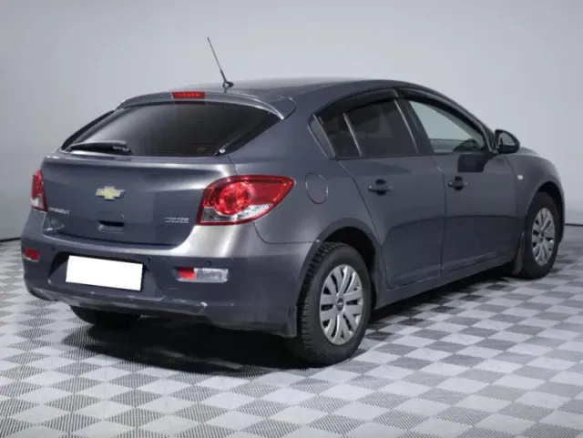 Chevrolet Cruze, I Рестайлинг — фото 5