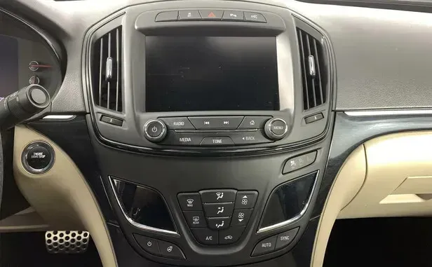 Opel Insignia, I Рестайлинг — фото 7