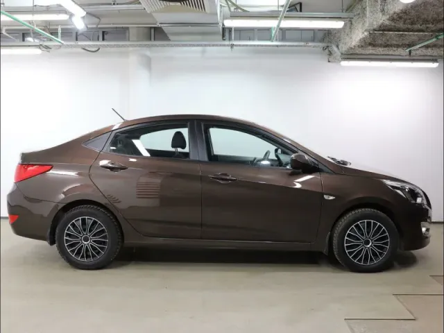 Hyundai Solaris, I Рестайлинг — фото 3