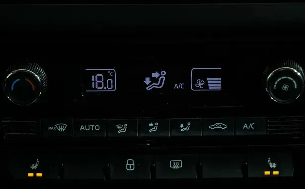 Skoda Rapid, I Рестайлинг — фото 9