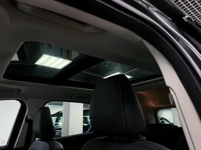 Ford Kuga, II Рестайлинг — фото 17