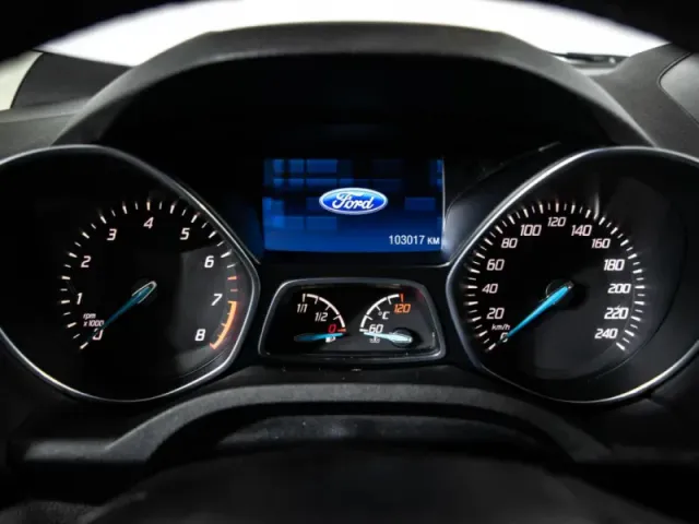 Ford Kuga, II — фото 12