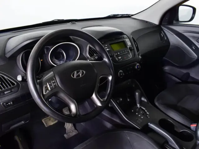 Hyundai ix35, I Рестайлинг — фото 13