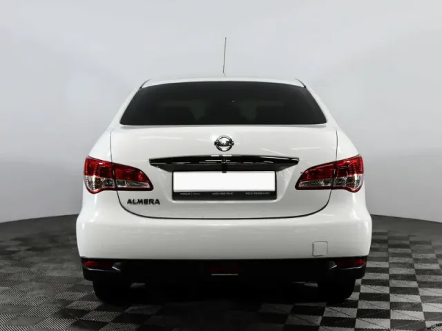 Nissan Almera, III (G15) — фото 3