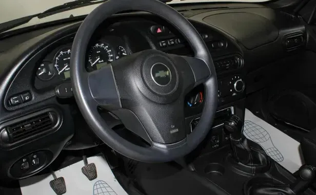 Chevrolet Niva, I Рестайлинг — фото 6