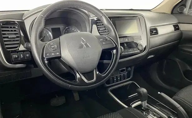 Mitsubishi Outlander, III Рестайлинг 2 — фото 6