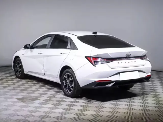 Hyundai Elantra, VII (CN7) — фото 6
