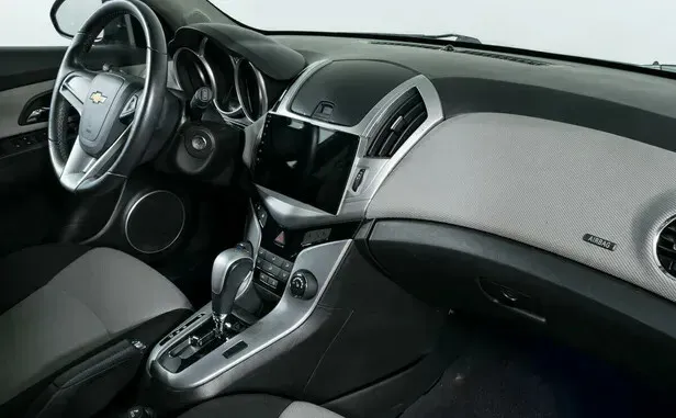 Chevrolet Cruze, I Рестайлинг — фото 8