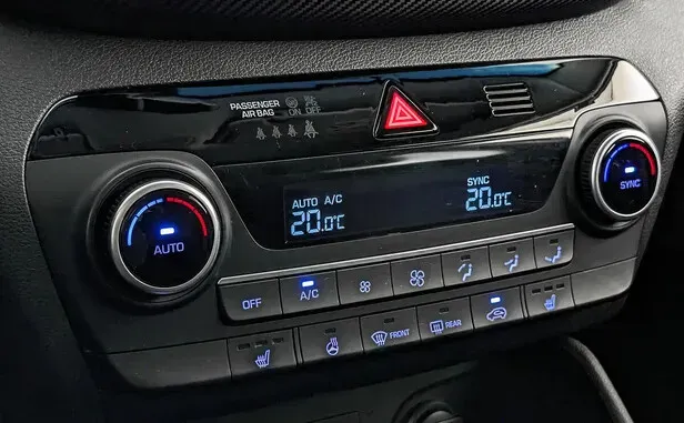 Hyundai Tucson, III Рестайлинг — фото 11