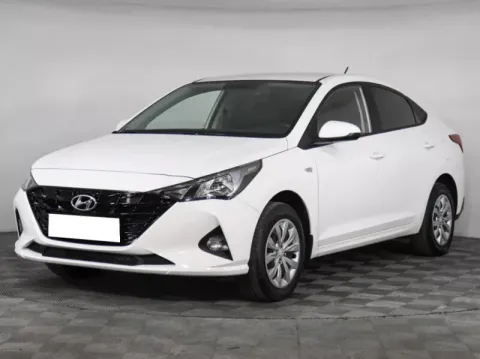 Hyundai Solaris, II Рестайлинг — фото 1
