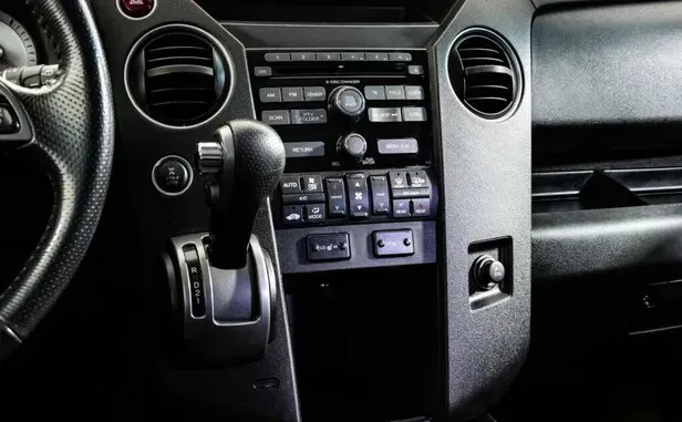 Honda Pilot, II Рестайлинг — фото 10
