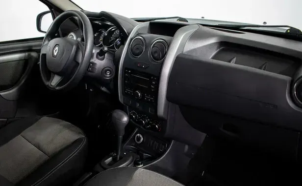 Renault Duster, I Рестайлинг — фото 6