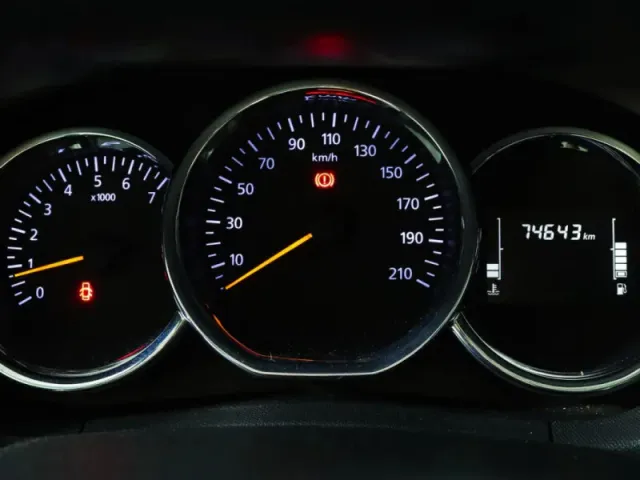 Renault Duster, I Рестайлинг — фото 9