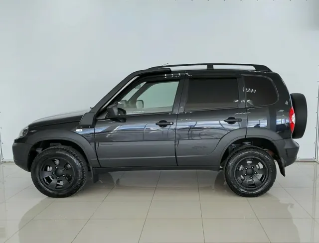 Chevrolet Niva, I Рестайлинг — фото 4