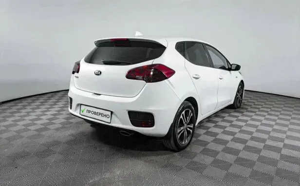Kia Ceed, II Рестайлинг — фото 2