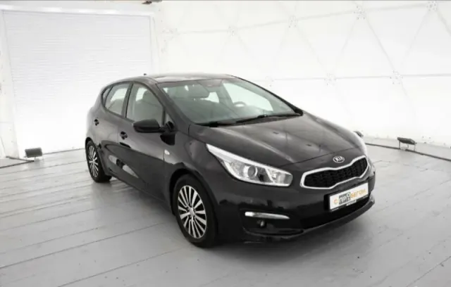 Kia Ceed, II Рестайлинг — фото 2