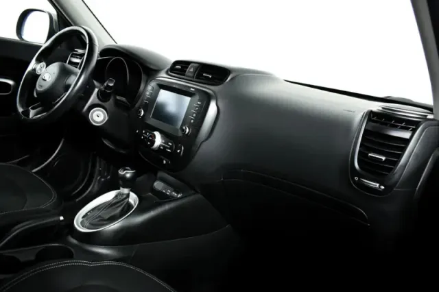 Kia Soul, II Рестайлинг — фото 11