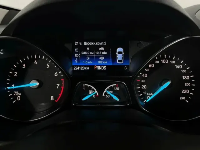 Ford Kuga, II Рестайлинг — фото 7