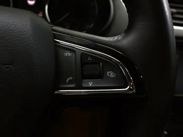 Skoda Octavia, III — фото 11