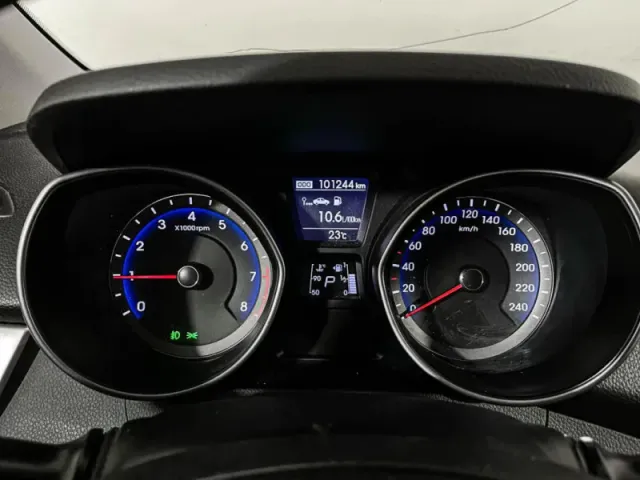 Hyundai i30, II Рестайлинг — фото 9