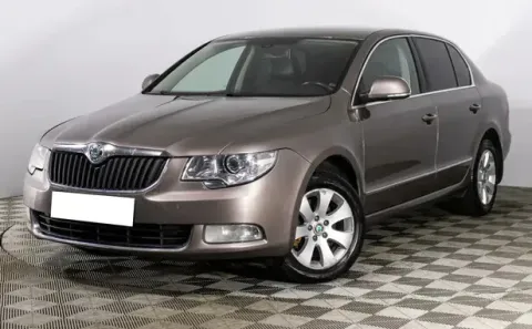 Skoda Superb, II — фото 1