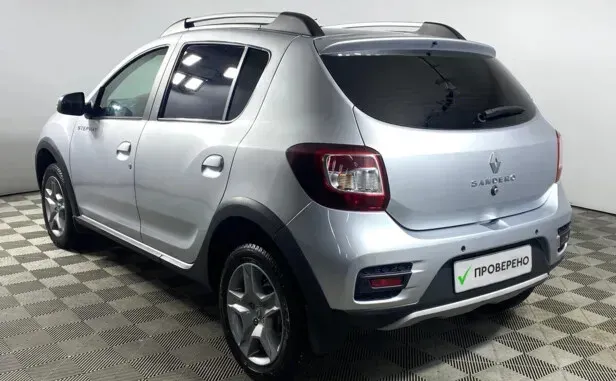 Renault Sandero, II Рестайлинг — фото 4