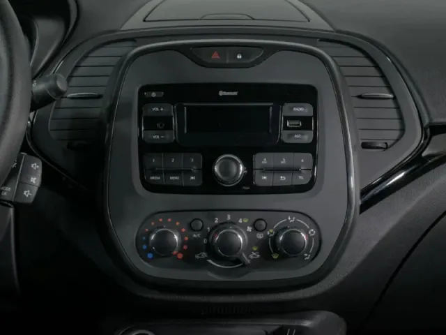 Renault Kaptur, I Рестайлинг — фото 15