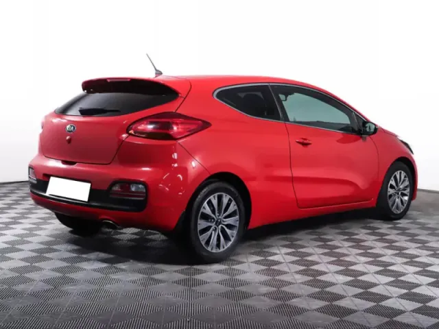 Kia Ceed, II Рестайлинг — фото 5