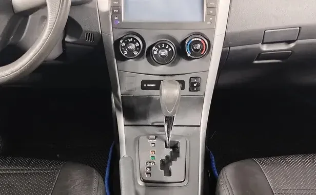 Toyota Corolla, X (E140, E150) Рестайлинг — фото 8