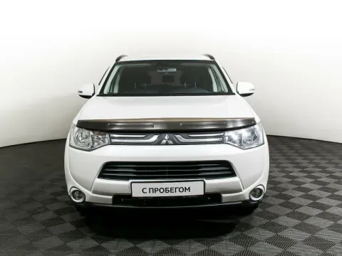 Mitsubishi Outlander, III — фото 1