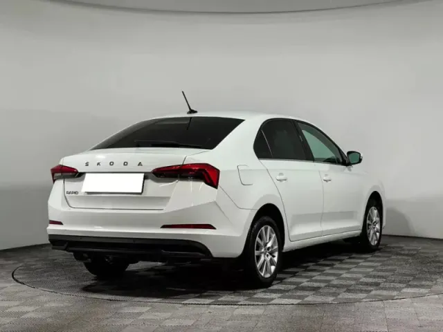 Skoda Rapid, II — фото 5