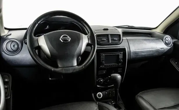 Nissan Terrano, III (D10) — фото 7