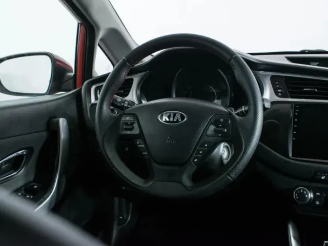 Kia Ceed, II Рестайлинг — фото 16