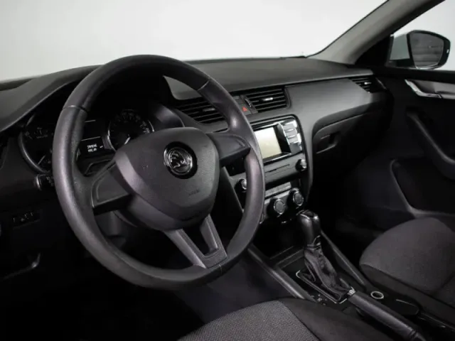 Skoda Octavia, III (A7) — фото 12