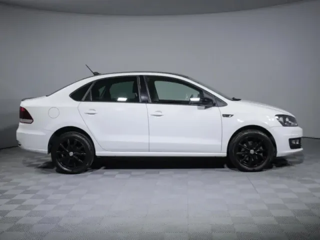 Volkswagen Polo, V Рестайлинг — фото 4